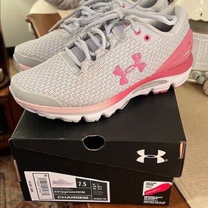 Under Armour Women's Athletic Shoes in Gray and Pink